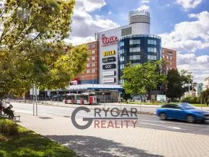 Prodej obchodního prostoru, Praha - Vysočany, Pod pekárnami, 43 m2