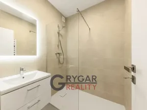 Prodej bytu 1+1, Praha - Vysočany, Pod pekárnami, 49 m2