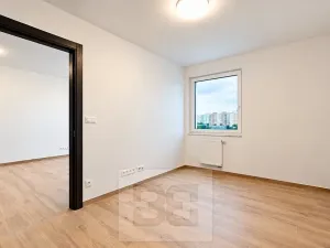 Pronájem bytu 2+kk, České Budějovice, Generála Klapálka, 55 m2