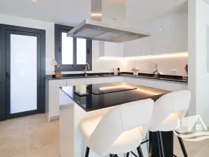 Prodej bytu 3+kk, Estepona, Španělsko, 118 m2