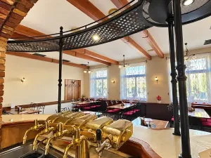 Prodej restaurace, Vamberk, Husovo náměstí, 447 m2