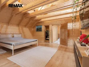 Prodej vily, Králův Dvůr, Pod Lesem, 486 m2