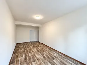 Pronájem bytu 2+1, Chomutov, Mjr. Šulce, 49 m2