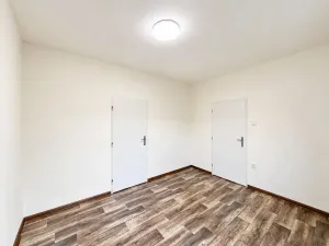 Pronájem bytu 2+1, Chomutov, Mjr. Šulce, 49 m2
