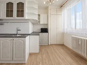 Prodej bytu 2+1, Praha - Letňany, Tupolevova, 61 m2
