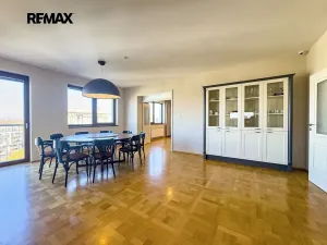Prodej bytu 6+kk a větší, Praha - Hrdlořezy, Učňovská, 194 m2