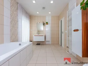 Prodej rodinného domu, Újezd, 346 m2