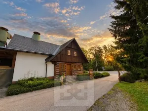 Prodej výrobních prostor, Jilemnice, Krkonošská, 1000 m2