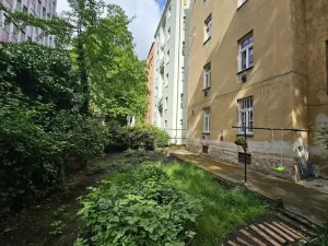 Pronájem bytu 1+1, Praha - Vinohrady, Mánesova, 35 m2