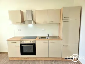Prodej bytu 1+1, Olomouc, Kanadská, 36 m2