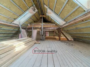 Prodej bytu 4+kk, Líšťany, 125 m2