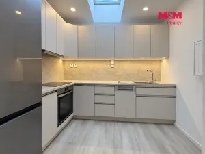 Pronájem bytu 2+1, Kladno, Osvoboz. pol. vězňů, 53 m2