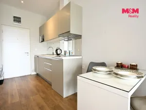 Prodej bytu 1+kk, Přelouč, B. Němcové, 32 m2