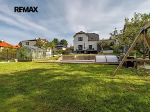 Pronájem rodinného domu, Říčany, Táborská, 199 m2