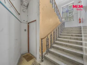 Prodej obchodního prostoru, Praha, Seifertova, 110 m2