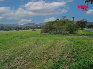 Prodej pozemku pro bydlení, Valeč, 1556 m2