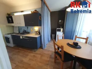 Prodej bytu 3+1, Vsetín, nám. Svobody, 78 m2