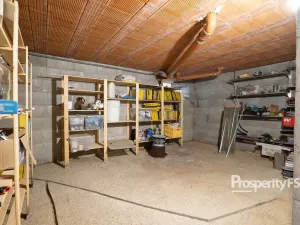Prodej rodinného domu, Brniště - Hlemýždí, 200 m2