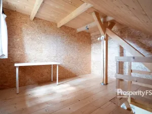 Prodej rodinného domu, Brniště - Hlemýždí, 200 m2