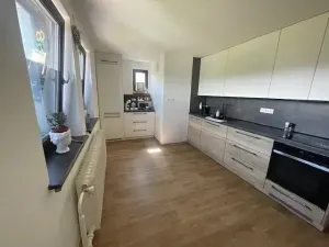 Prodej ubytování, Lednice, Komenského, 200 m2