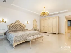 Prodej rodinného domu, Estepona, Španělsko, 761 m2