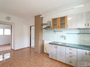 Prodej rodinného domu, Štěkeň, 69 m2