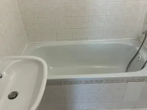 Pronájem bytu 2+1, Bánov, 56 m2