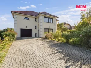 Prodej rodinného domu, Svárov, Ptická, 210 m2