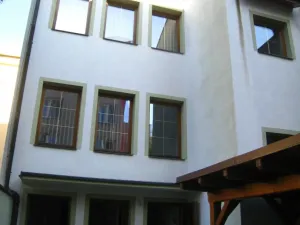 Prodej obchodního prostoru, Frenštát pod Radhoštěm, nám. Míru, 900 m2