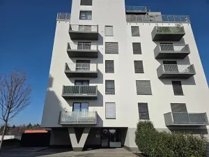 Pronájem bytu 2+kk, Praha - Hloubětín, Za černým mostem, 50 m2