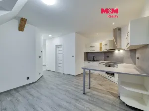 Pronájem bytu 2+kk, Cheb, 26. dubna, 52 m2