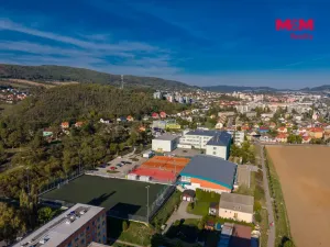 Prodej bytu 2+kk, Králův Dvůr, Nad Stadionem, 43 m2
