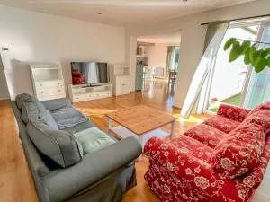 Pronájem rodinného domu, Dobrá, 150 m2