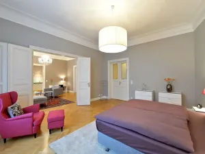 Pronájem bytu 3+1, Praha - Nové Město, Truhlářská, 119 m2