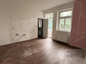 Prodej obchodního prostoru, Rumburk, Třída 9. května, 300 m2