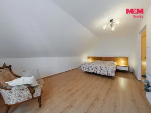 Prodej rodinného domu, Karlovy Vary - Dvory, V Lučinách, 330 m2