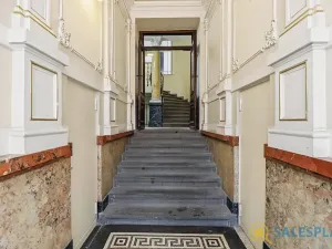 Prodej bytu 2+kk, Praha - Staré Město, U Dobřenských, 64 m2