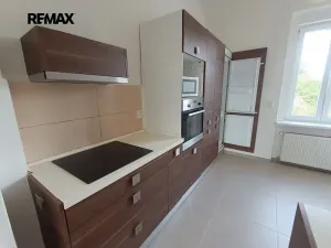 Pronájem bytu 3+1, Praha - Bohnice, Bohnická, 75 m2