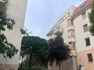 Pronájem bytu 2+kk, Praha, Komořanská, 39 m2