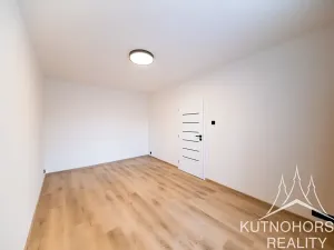 Prodej bytu 2+kk, Praha - Žižkov, Spojovací, 40 m2