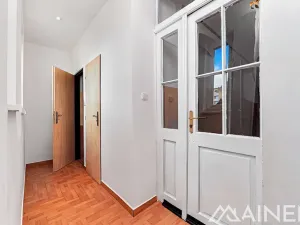 Prodej bytu 1+1, Plzeň, Nad Týncem, 49 m2