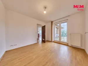 Prodej rodinného domu, Bernartice, 226 m2