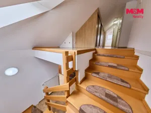 Prodej rodinného domu, Bernartice, 226 m2