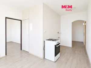 Prodej bytu 3+1, Sokolov, Slavíčkova, 60 m2