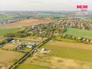 Prodej komerčního pozemku, Ořech, 10265 m2