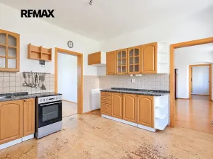 Prodej rodinného domu, Kájov, U Kostela, 200 m2