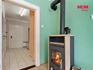 Prodej rodinného domu, Nový Bor - Janov, 180 m2