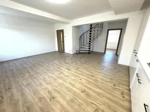 Pronájem bytu 4+kk, Rostěnice-Zvonovice, 111 m2