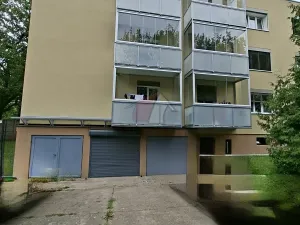 Pronájem garáže, Kolín, Tyršova, 21 m2