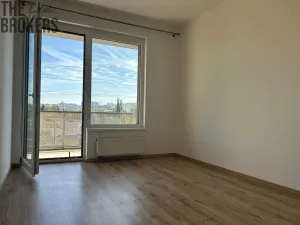 Pronájem bytu 2+kk, Praha - Hloubětín, Saarinenova, 49 m2